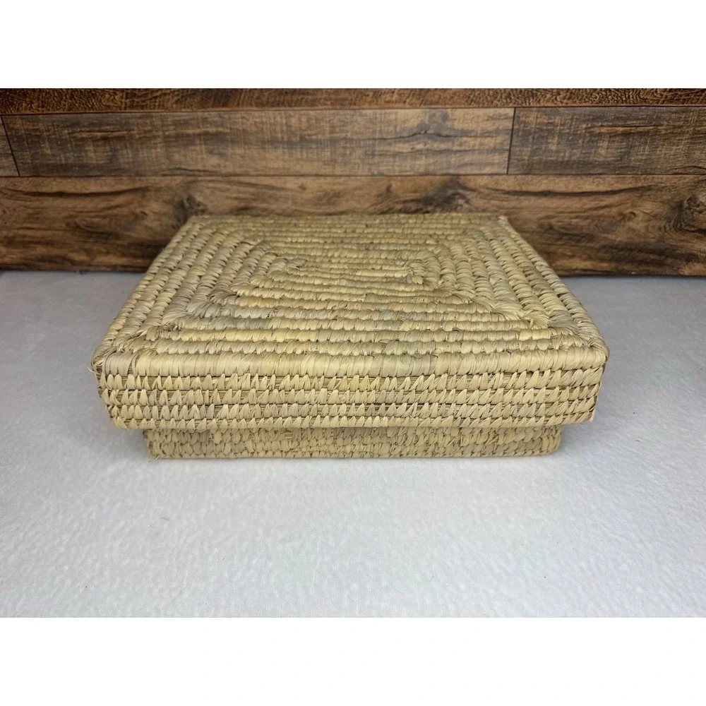 Handwoven Wicker‎ Lidded Basket Organizer Box 3 Compartments Boho Storage 9x12